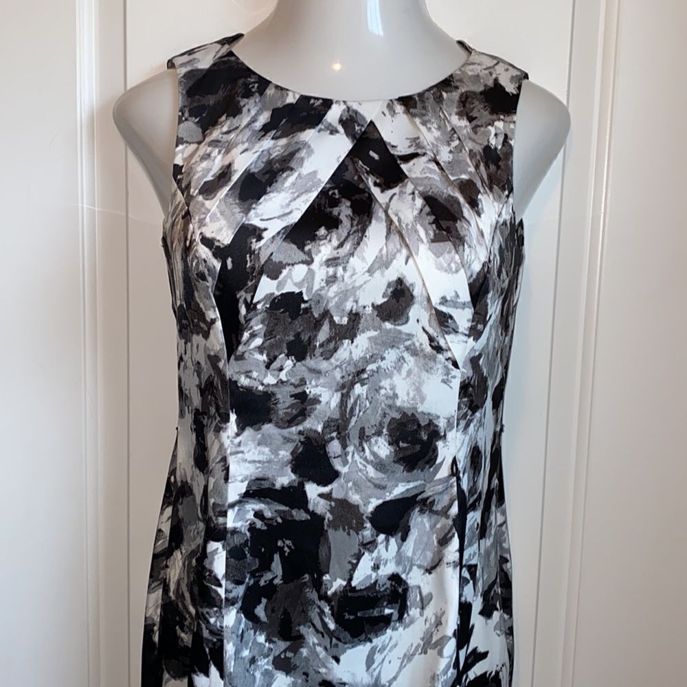 Dress Barn Dress  - Picture 2 of 7